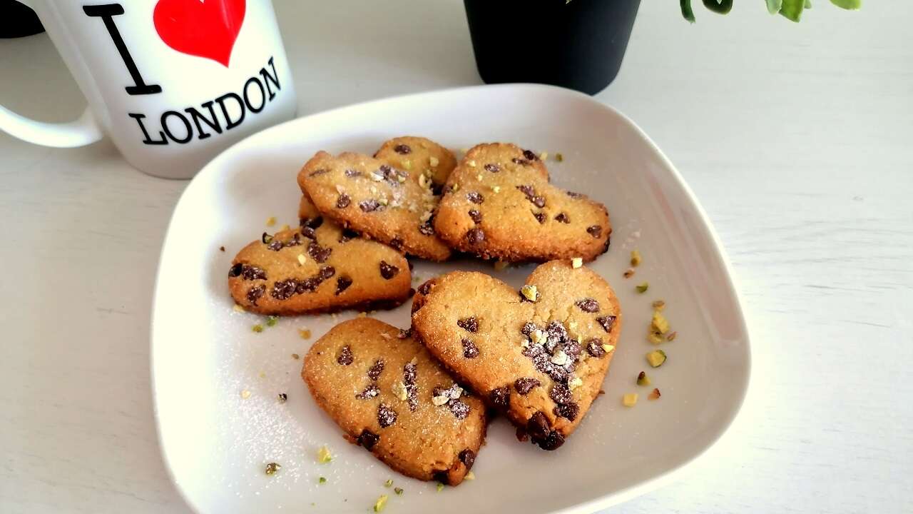 Biscotti al pistacchio bimby, con gocce di cioccolato