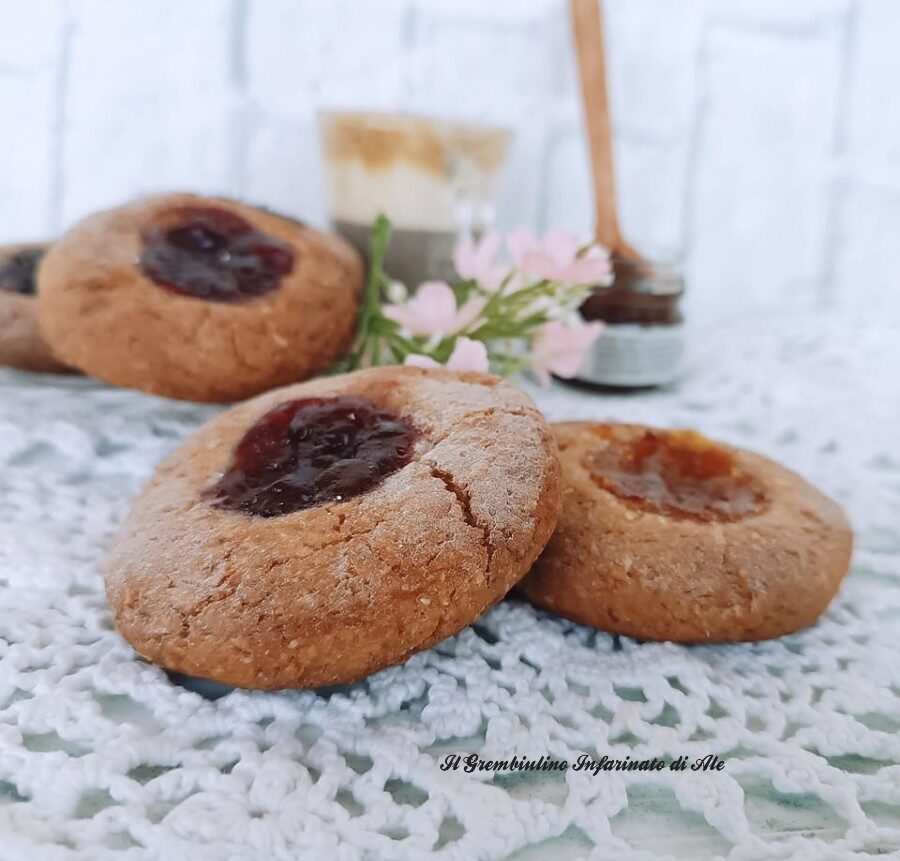 Biscotti alla banana con farina di riso e ceci