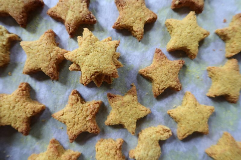 Biscotti alla curcuma senza glutine