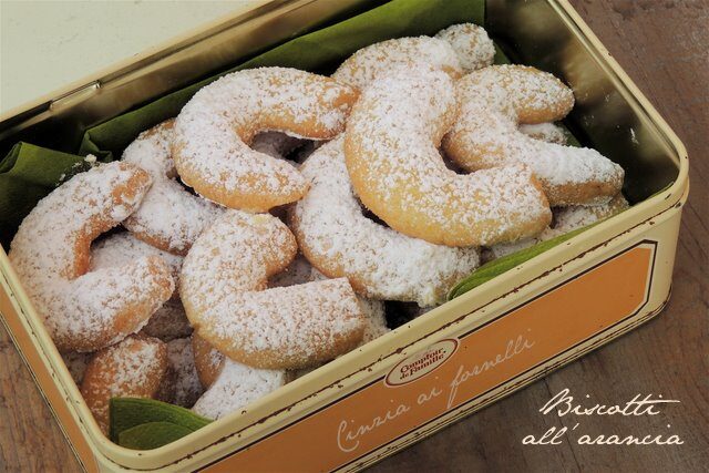 Biscotti all’arancia
