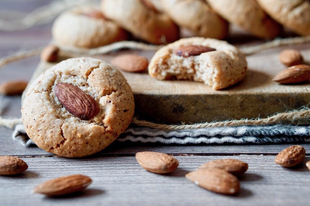 Biscotti alle mandorle e cannella