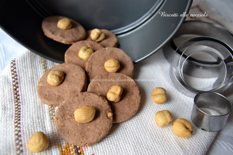 Biscotti alle nocciole