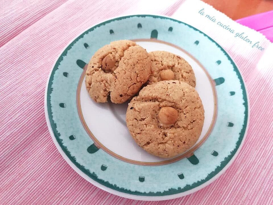 Biscotti alle nocciole senza glutine