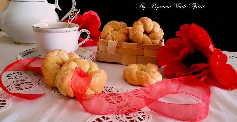 Biscotti all’olio extravergine d’oliva al profumo di limone