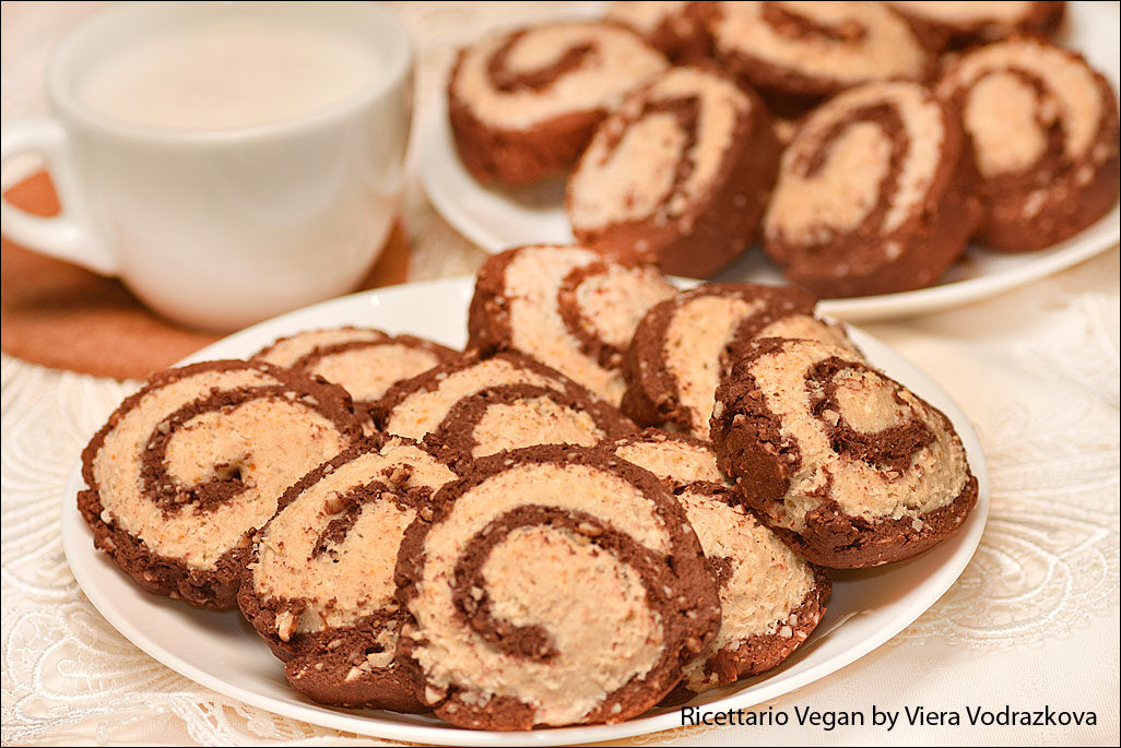 Biscotti bicolore al cocco e cacao veloci