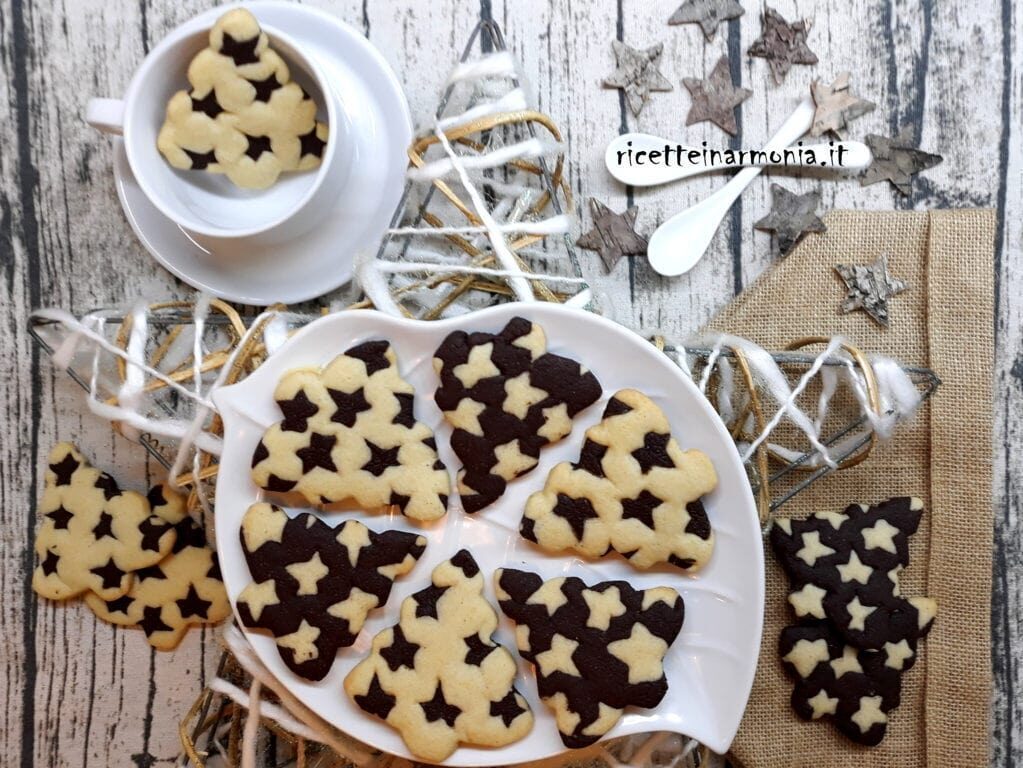 Biscotti bicolore di natale