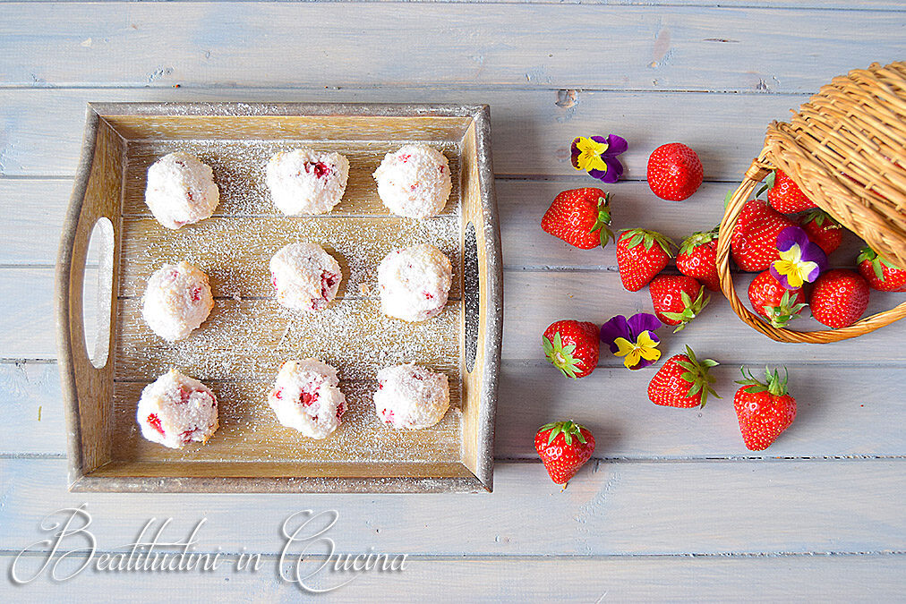 Biscotti cocco e fragole