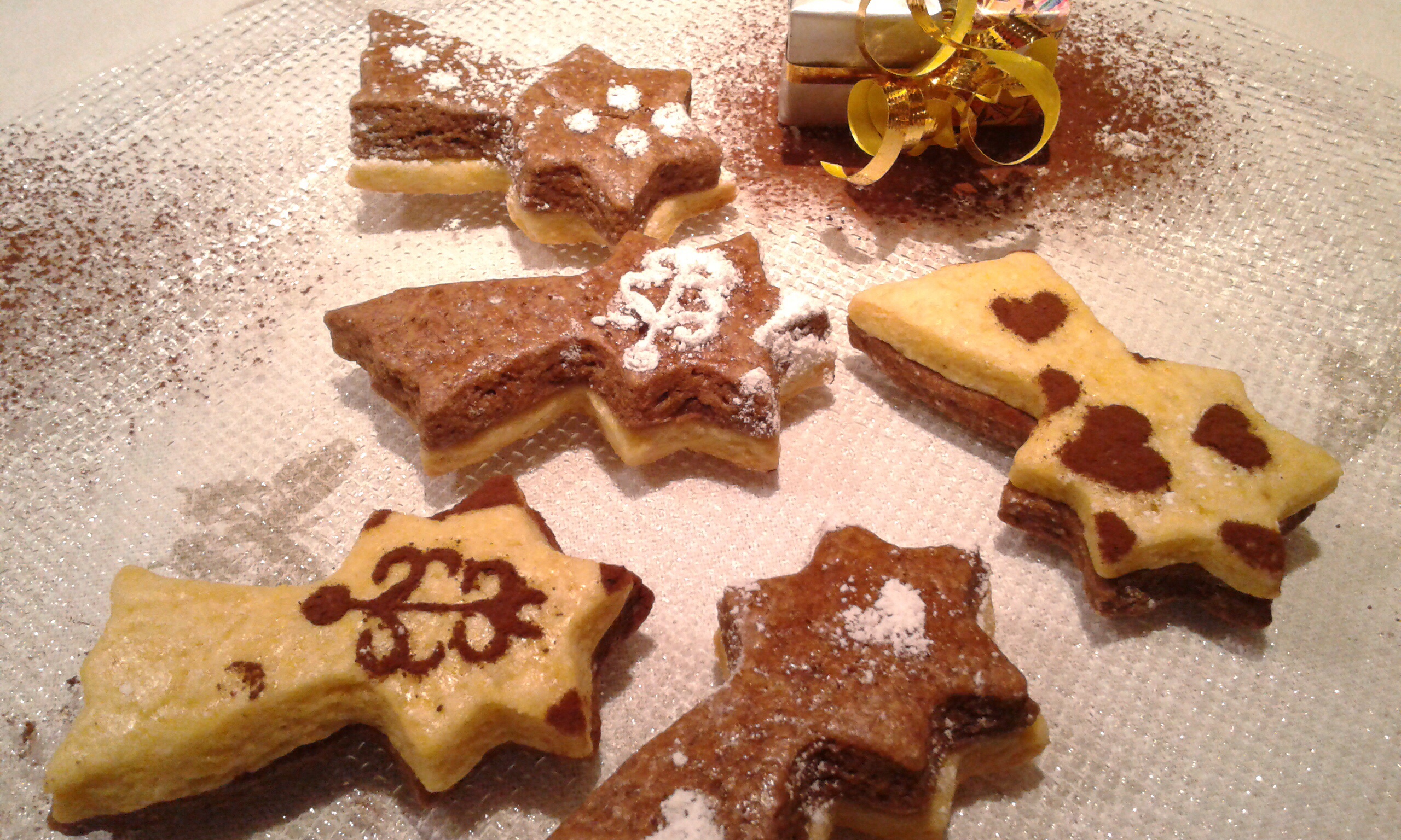 Biscotti “cometa” vaniglia e cacao