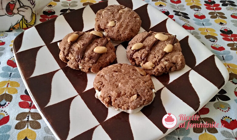 Biscotti con arachidi senza burro