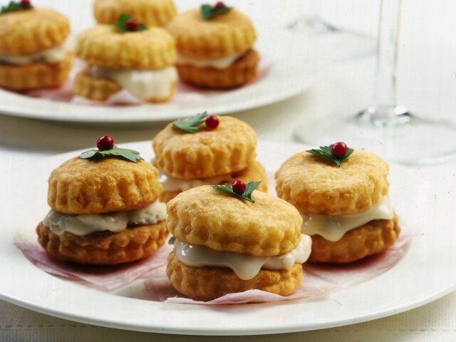 Biscotti con crema al formaggio