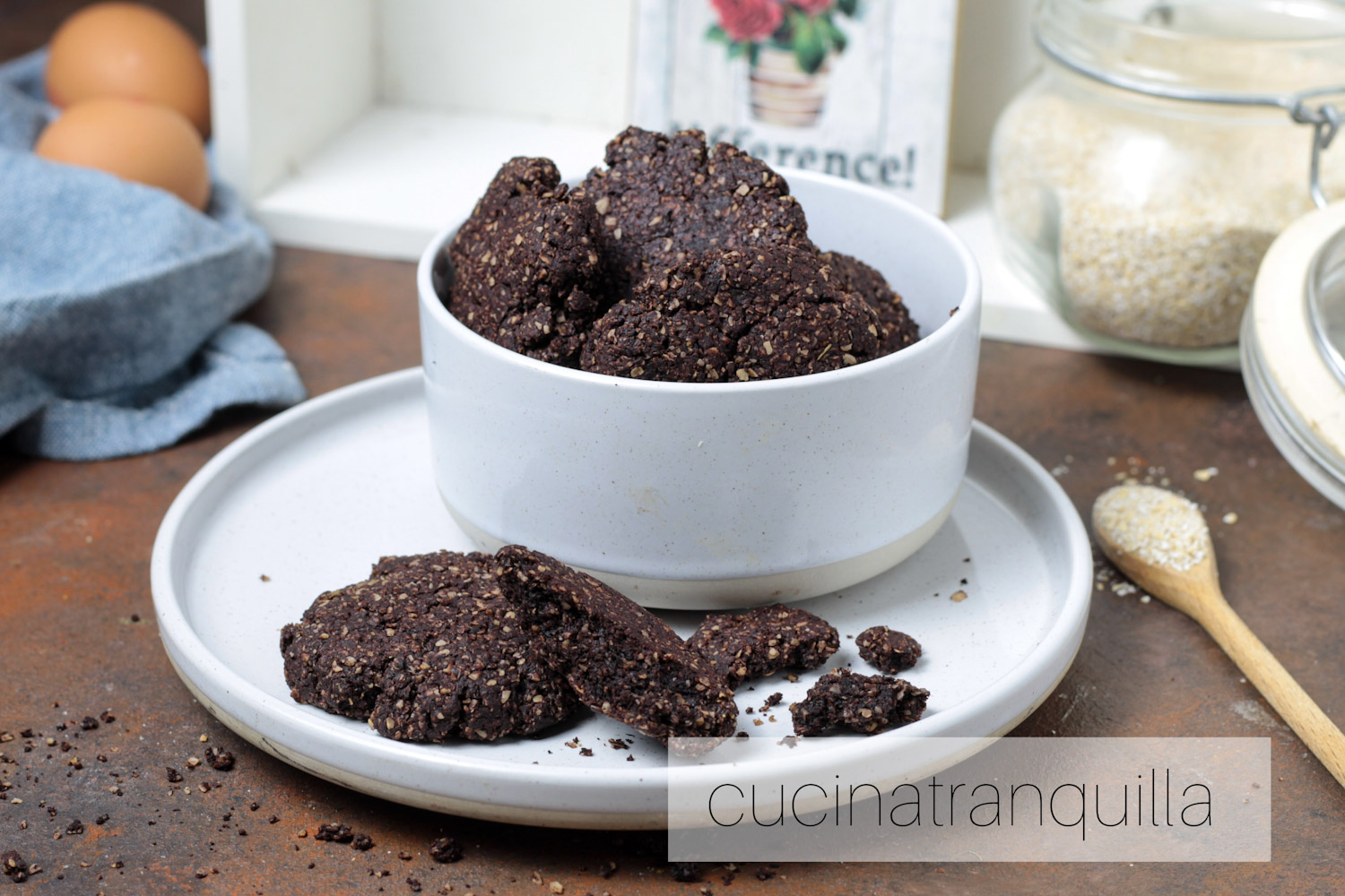 Biscotti con crusca di avena e cacao