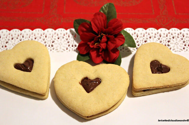 Biscotti con cuore alla nutella