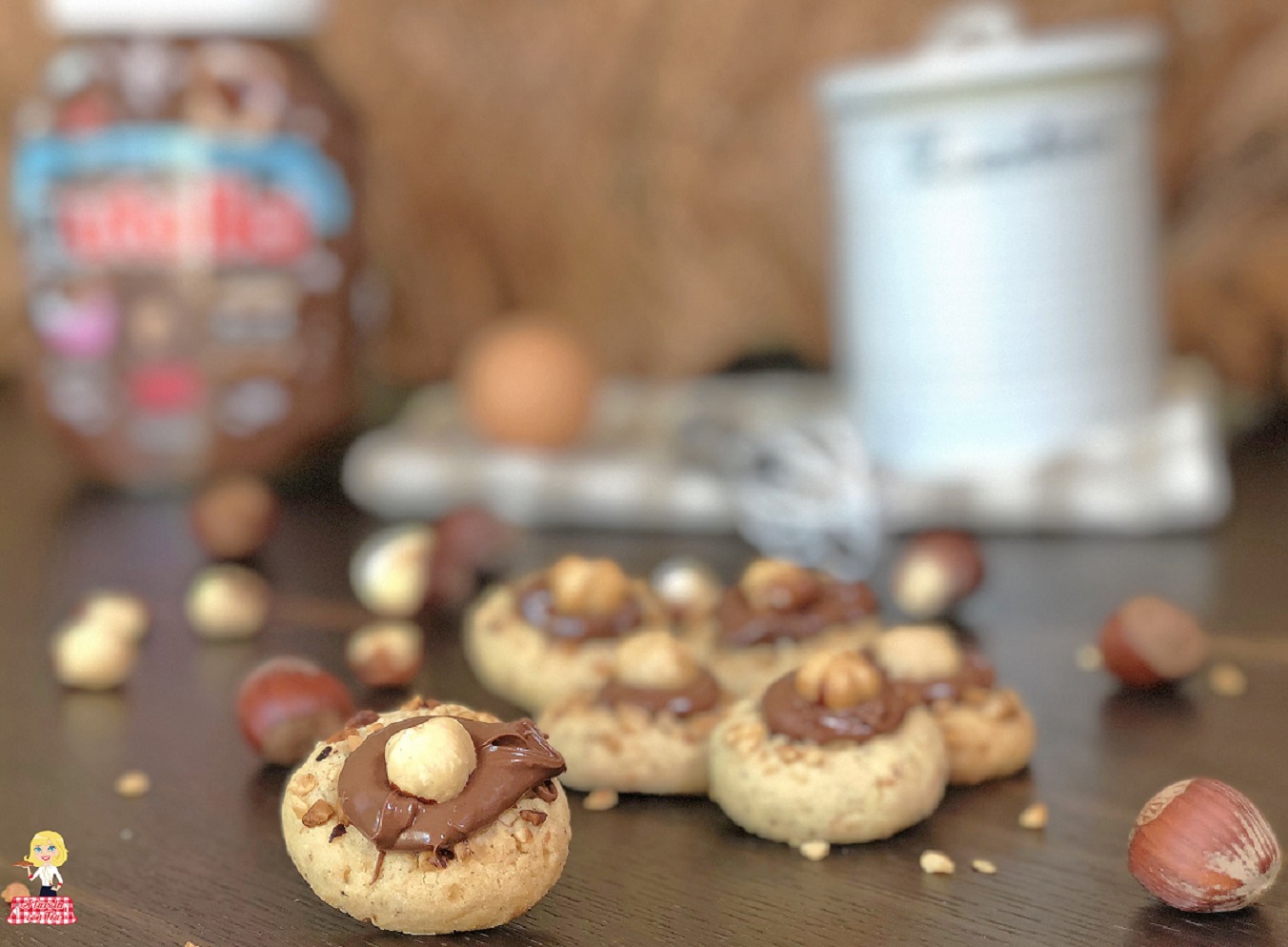 Biscotti con frolla alle nocciole e nutella