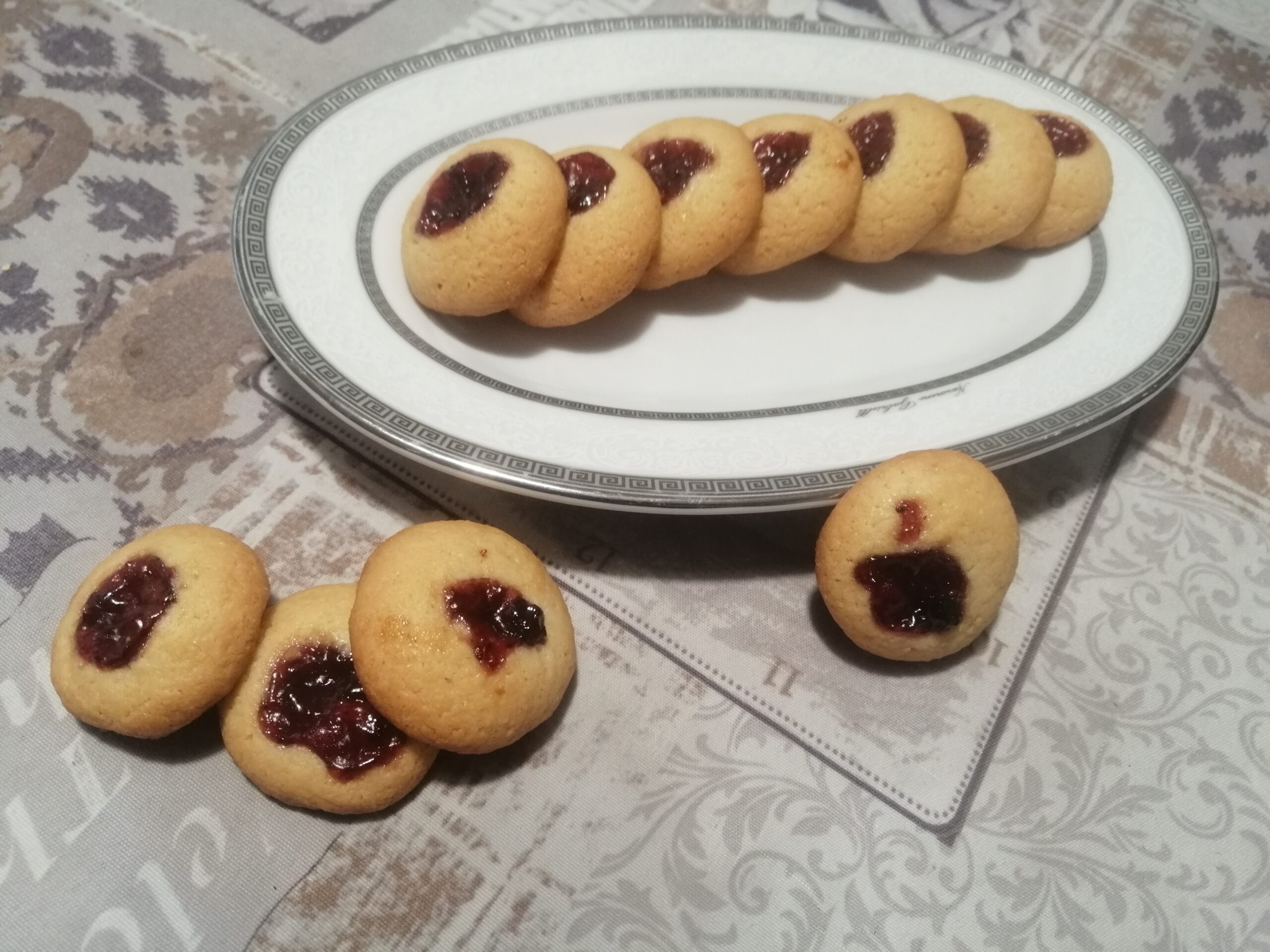 Biscotti con frolla allo strutto