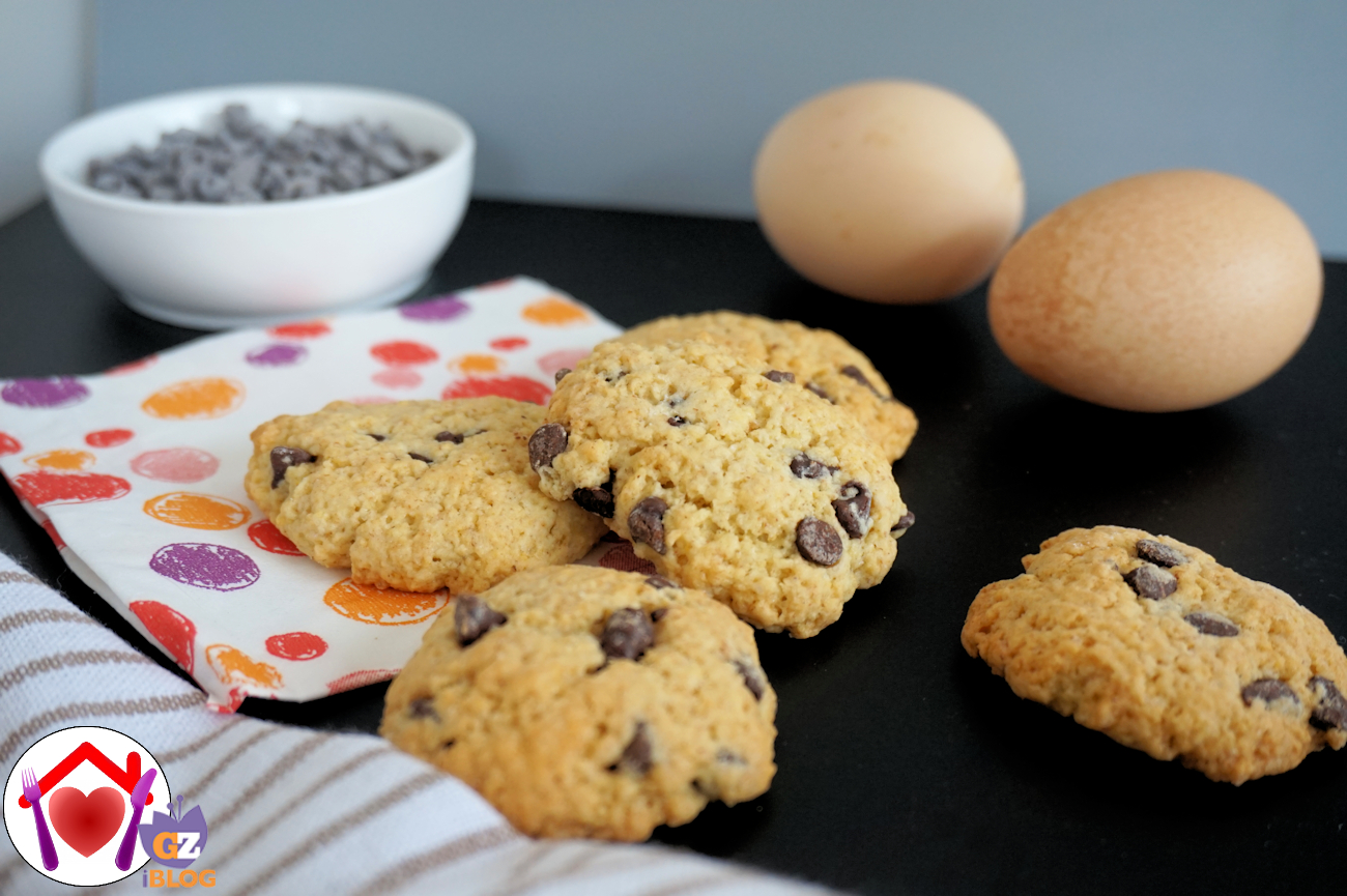 Biscotti con gocce di cioccolato