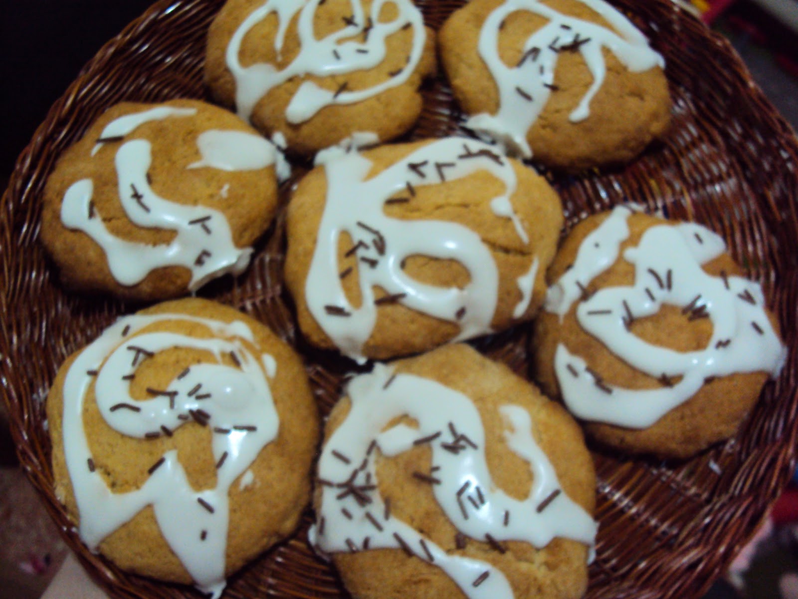 Biscotti di farina di farro integrale glassati
