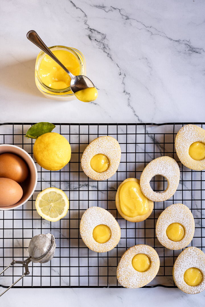Biscotti di pasqua con lemon curd