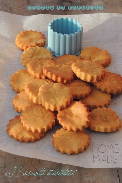 Biscotti dietetici col Bimby