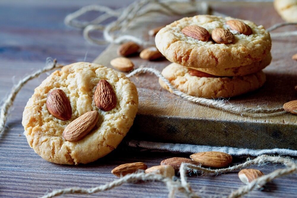 Biscotti facili alle mandorle
