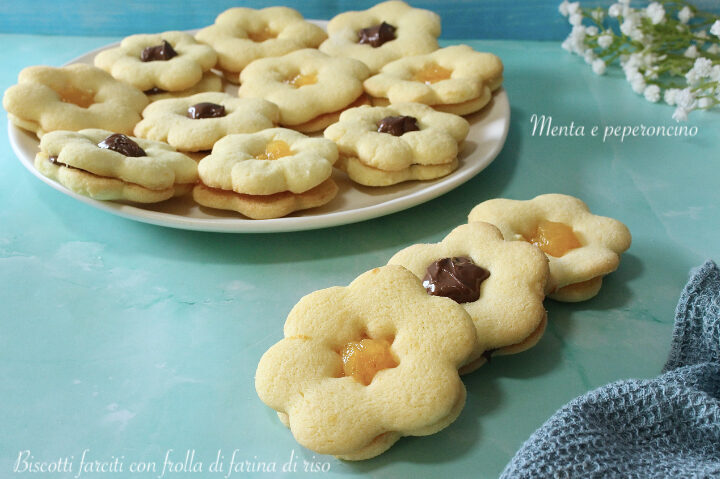 Biscotti farciti con frolla di farina di riso