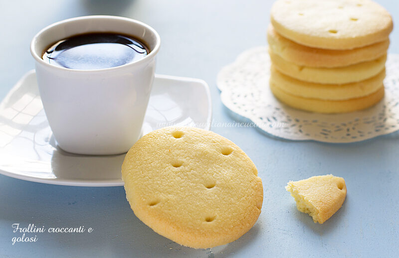 Biscotti frollini croccanti e golosi
