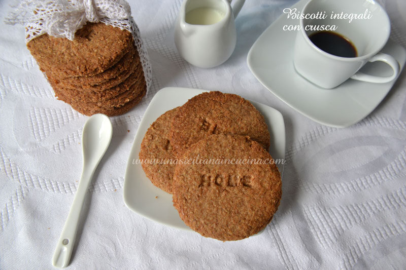 Biscotti integrali con crusca