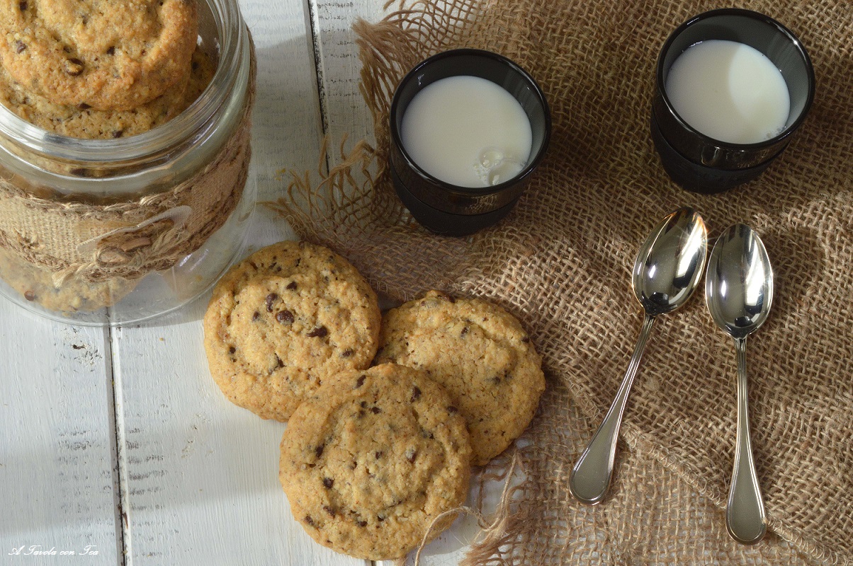 Biscotti integrali con gocce di cioccolato