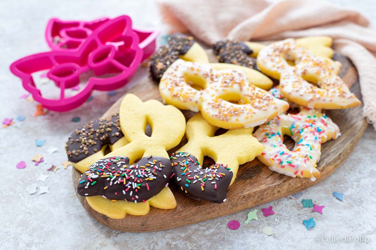Biscotti maschere di carnevale