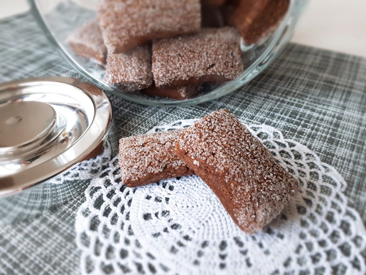 Biscotti morbidi al cacao e caffe’