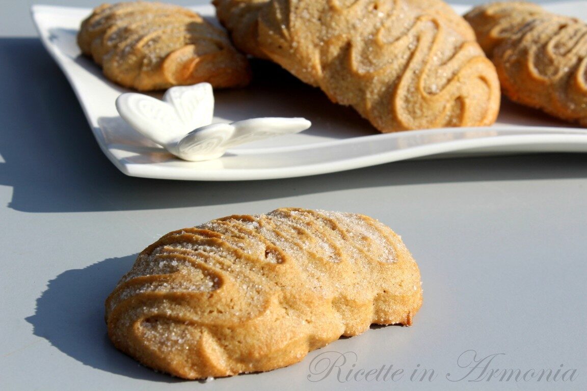 Biscotti morbidi all’olio con farina di farro