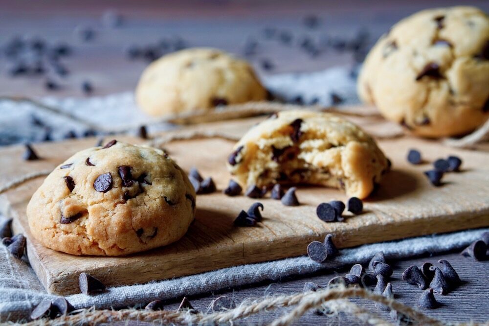 Biscotti morbidi con gocce di cioccolato