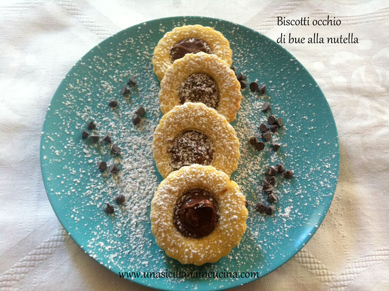 Biscotti occhio di bue alla nutella