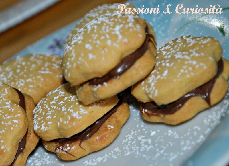 Biscotti ripieni con i fichi