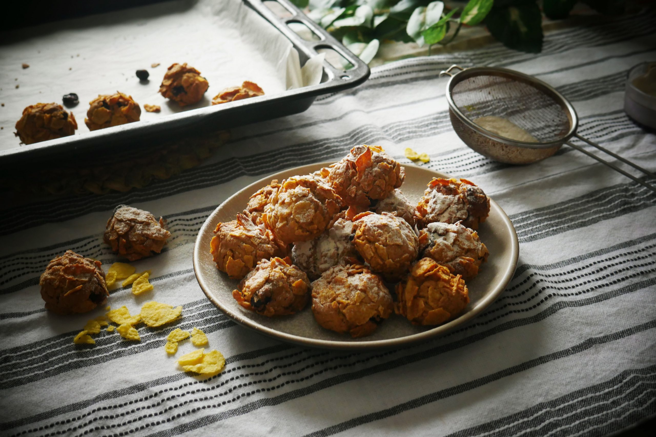 Biscotti rose del deserto con corn flakes