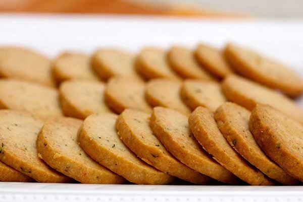 Biscotti salati al Grana padano