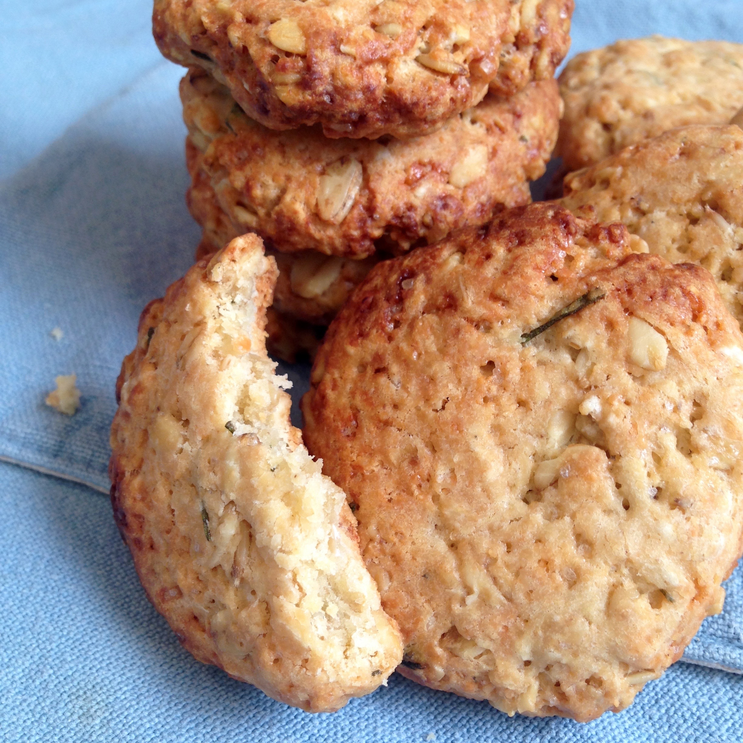 Biscotti salati all’avena