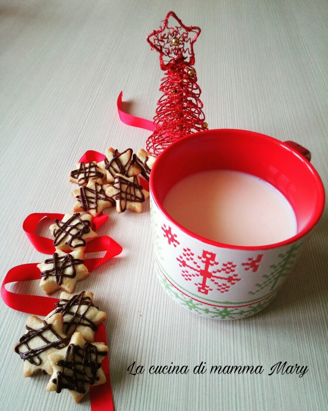 Biscotti stelline con cioccolato