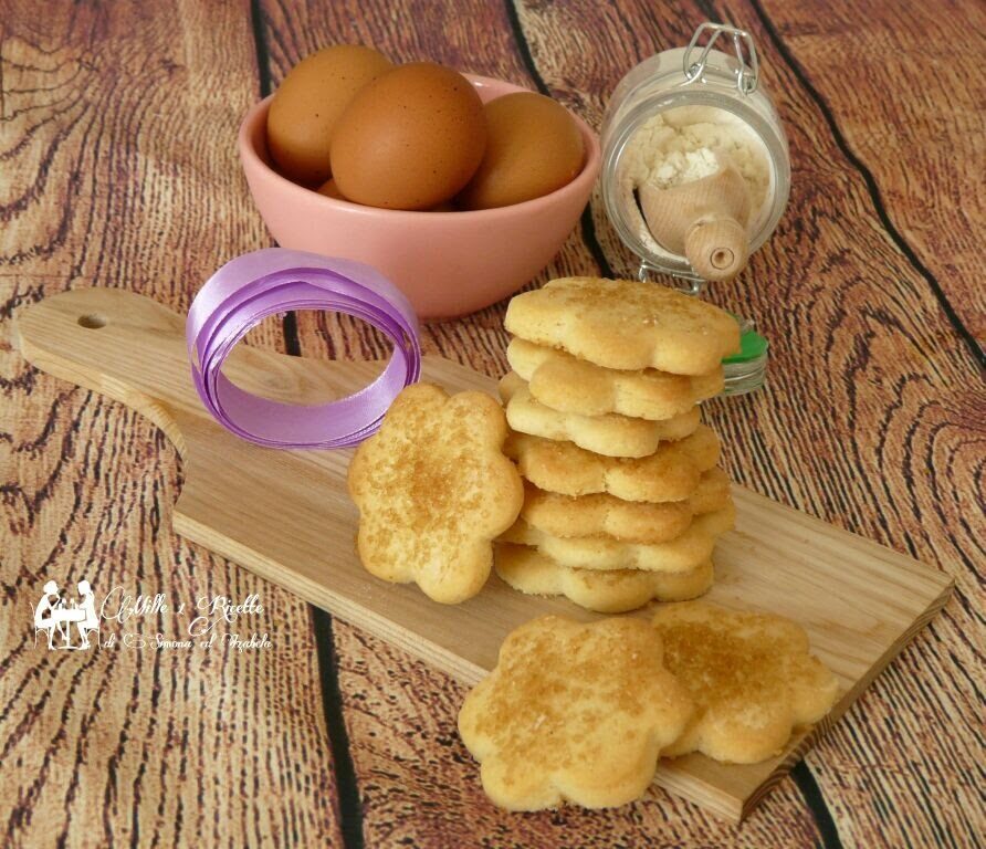 Biscotti zuccherosi