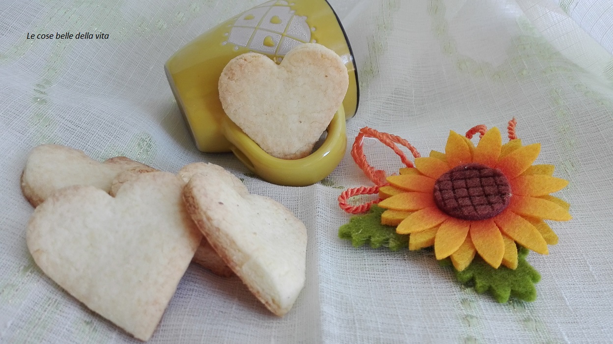 Biscottini con farina di riso e amido di mais senza glutine