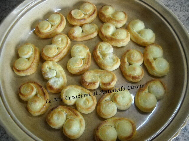 Biscottini di pasta sfoglia