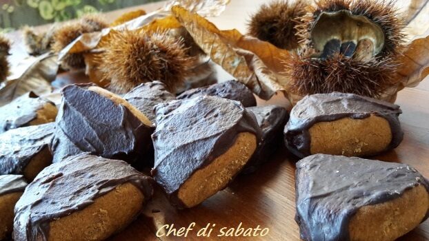 Biscottoni di castagne