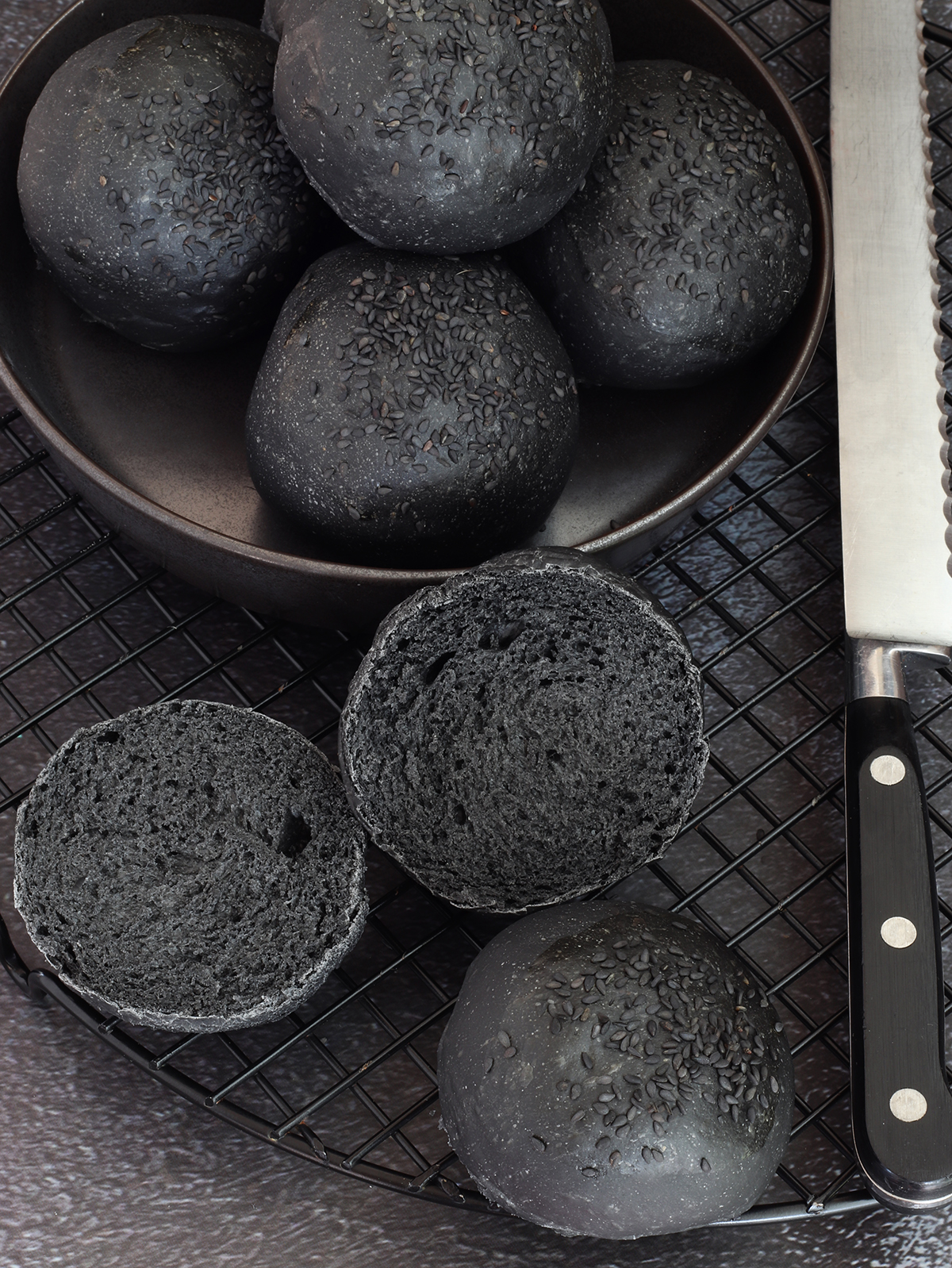 Black buns