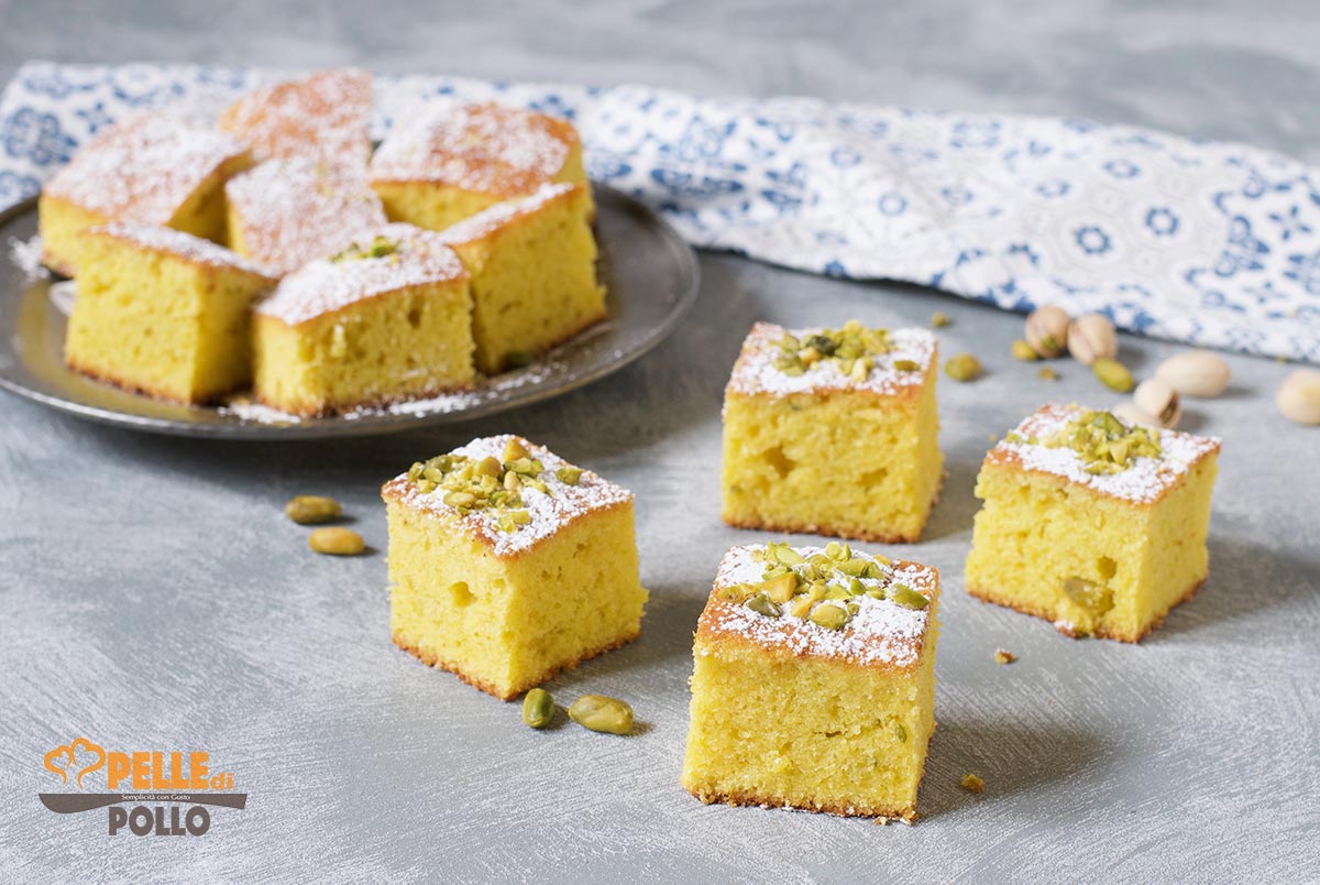 Blondies ai pistacchi e cioccolato bianco