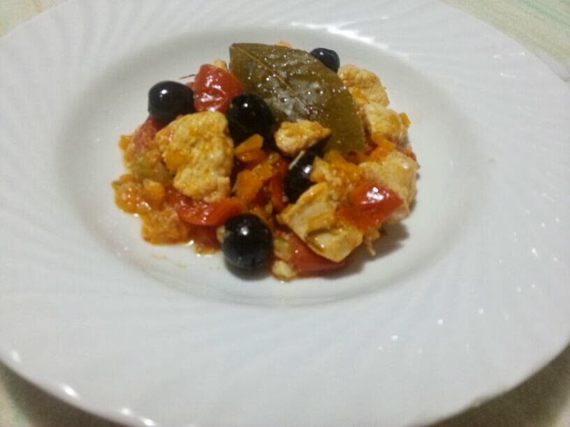 Bocconcini di petto di pollo alla cacciatora