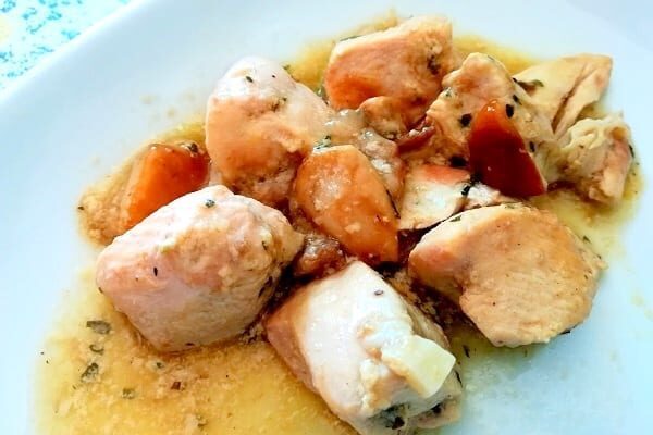 Bocconcini di pollo in salsa di funghi porcini