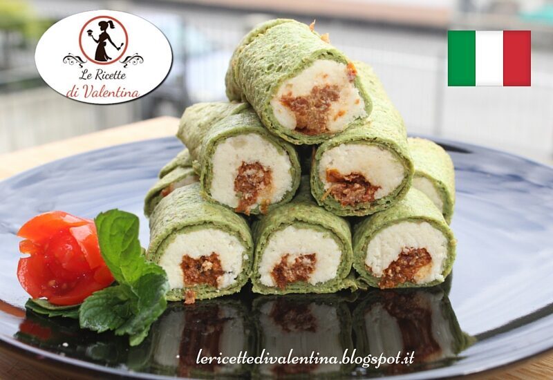 Bocconcini tricolore per festeggiare il 25 aprile!! rotolini di crepes alla menta ripiene di mandorle e pomodorini (senza latticini)