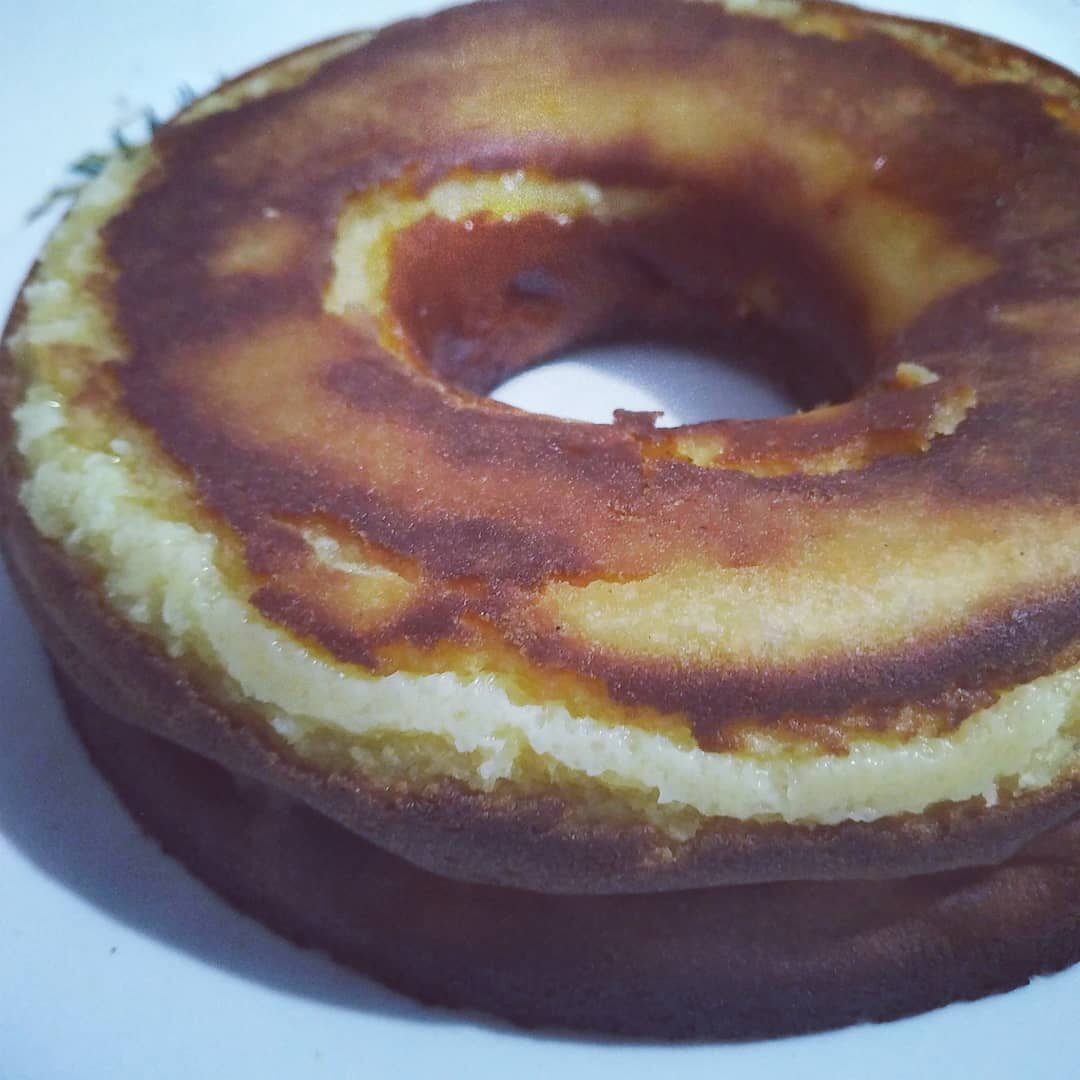 Bolo de queijo ralado- ciambella di formaggio