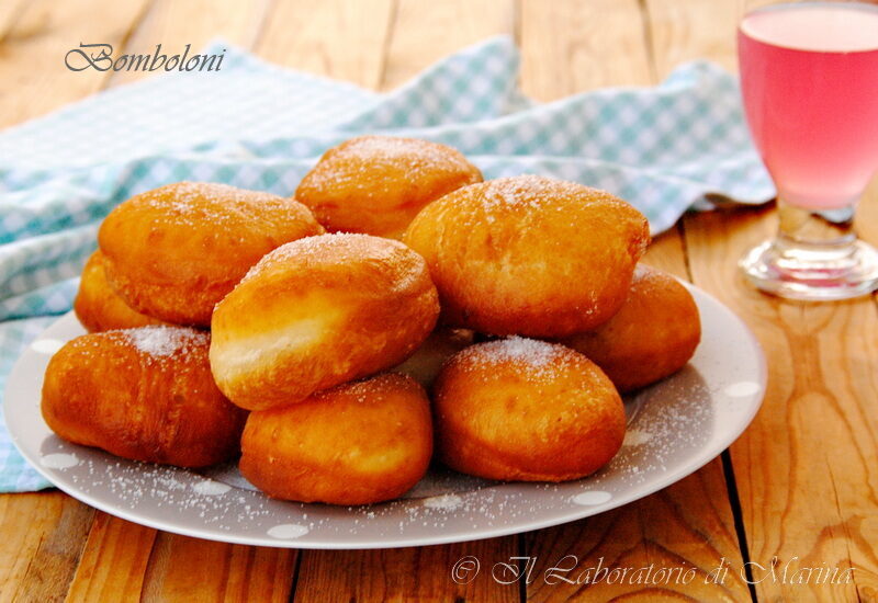 Bomboloni fritti al lievito madre
