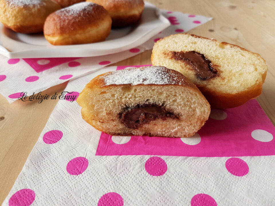 Bomboloni morbidosi alla nutella - ricetta senza burro