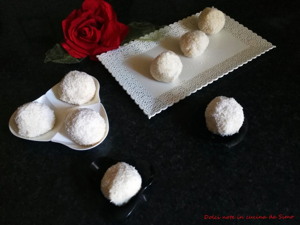 Bon bon al cioccolato bianco e cocco